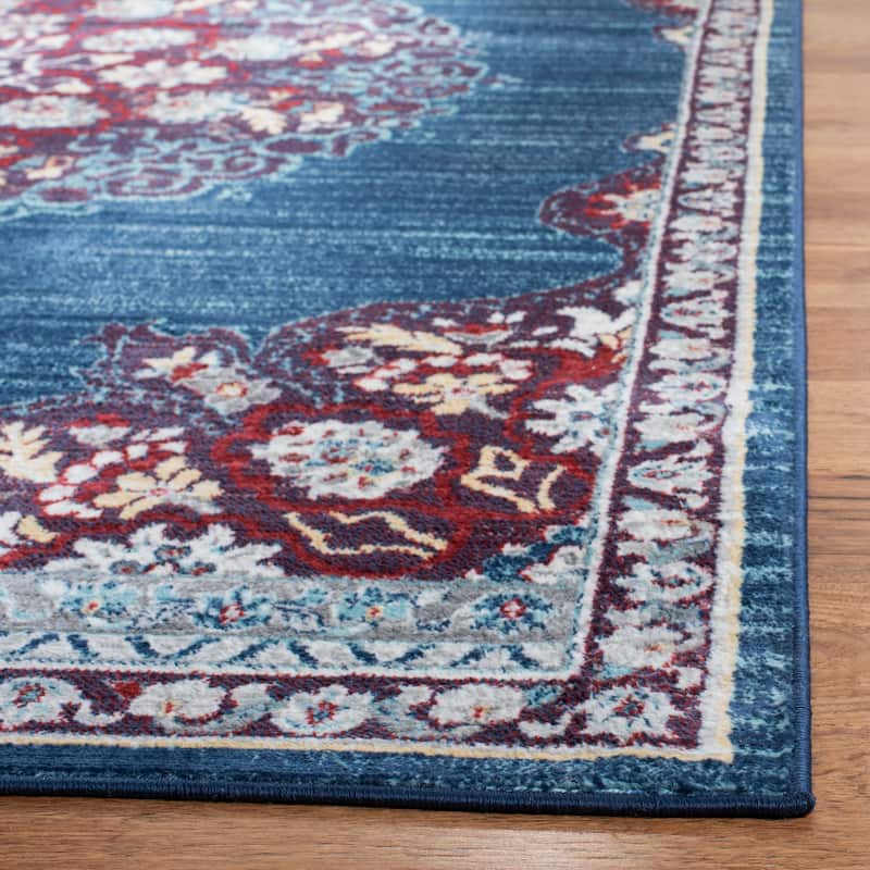 SAFAVIEH Brentwood Coralyne Traditional Oriental Rug