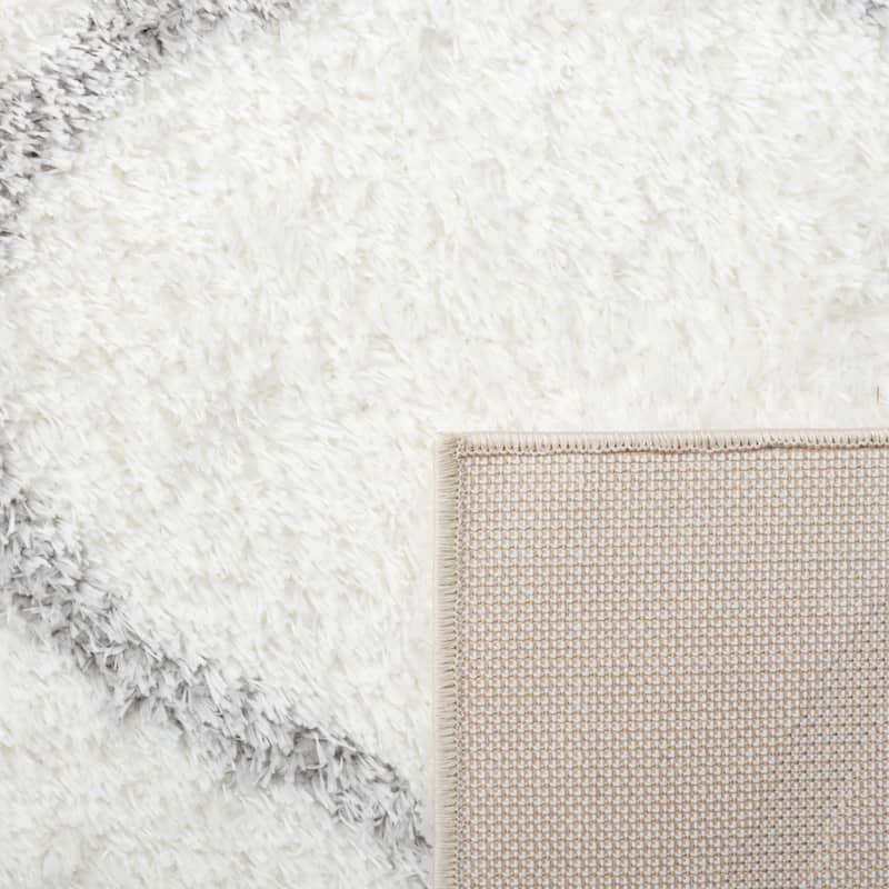 SAFAVIEH, Tahoe Shag Lisl Trellis 1.2-inch Thick Rug - 2' x 9' Runner