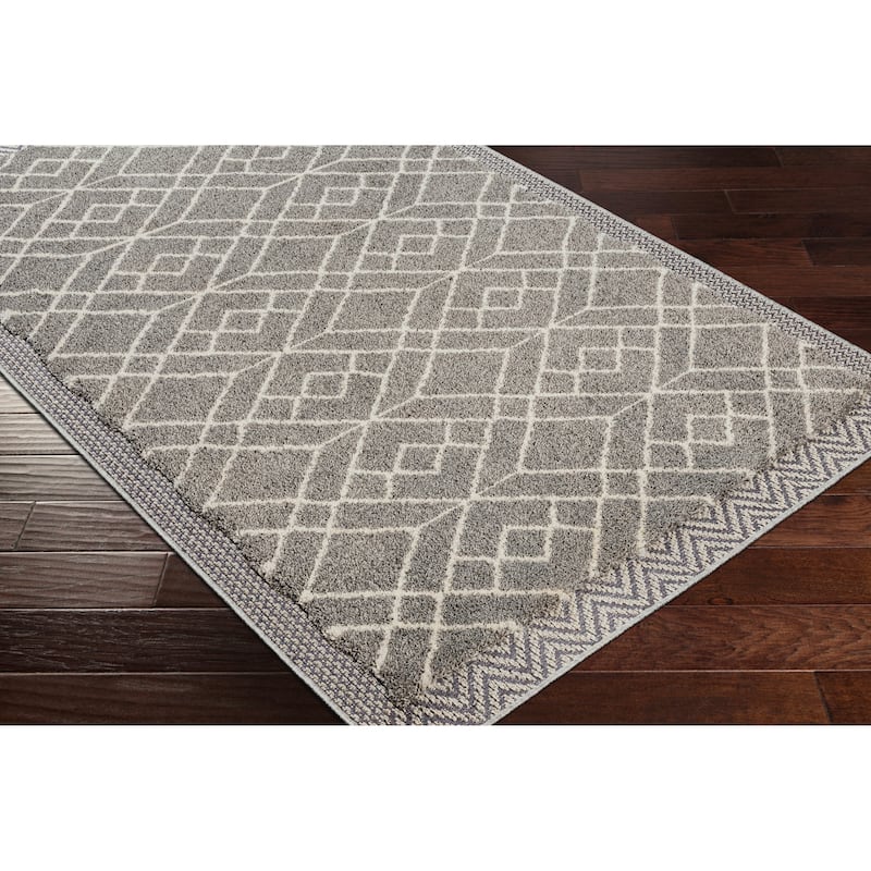 Livabliss Shoff Diamond Global Area Rug