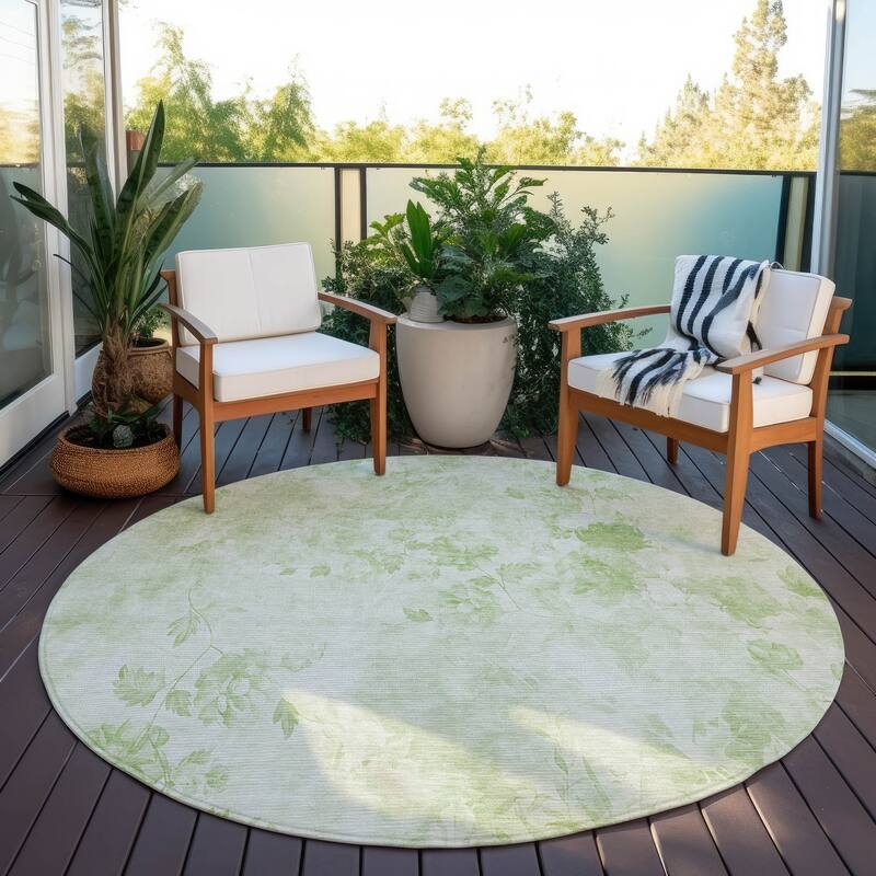 Machine Washable Indoor/ Outdoor Chantille Vanishing Floral Rug