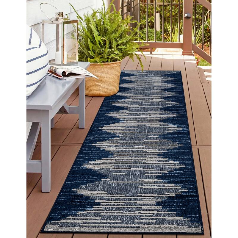 World Rug Gallery Indoor/Outdoor High-Low Textured Area Rug, Geometric Easy-Clean Patio Rug - 2' x 7'