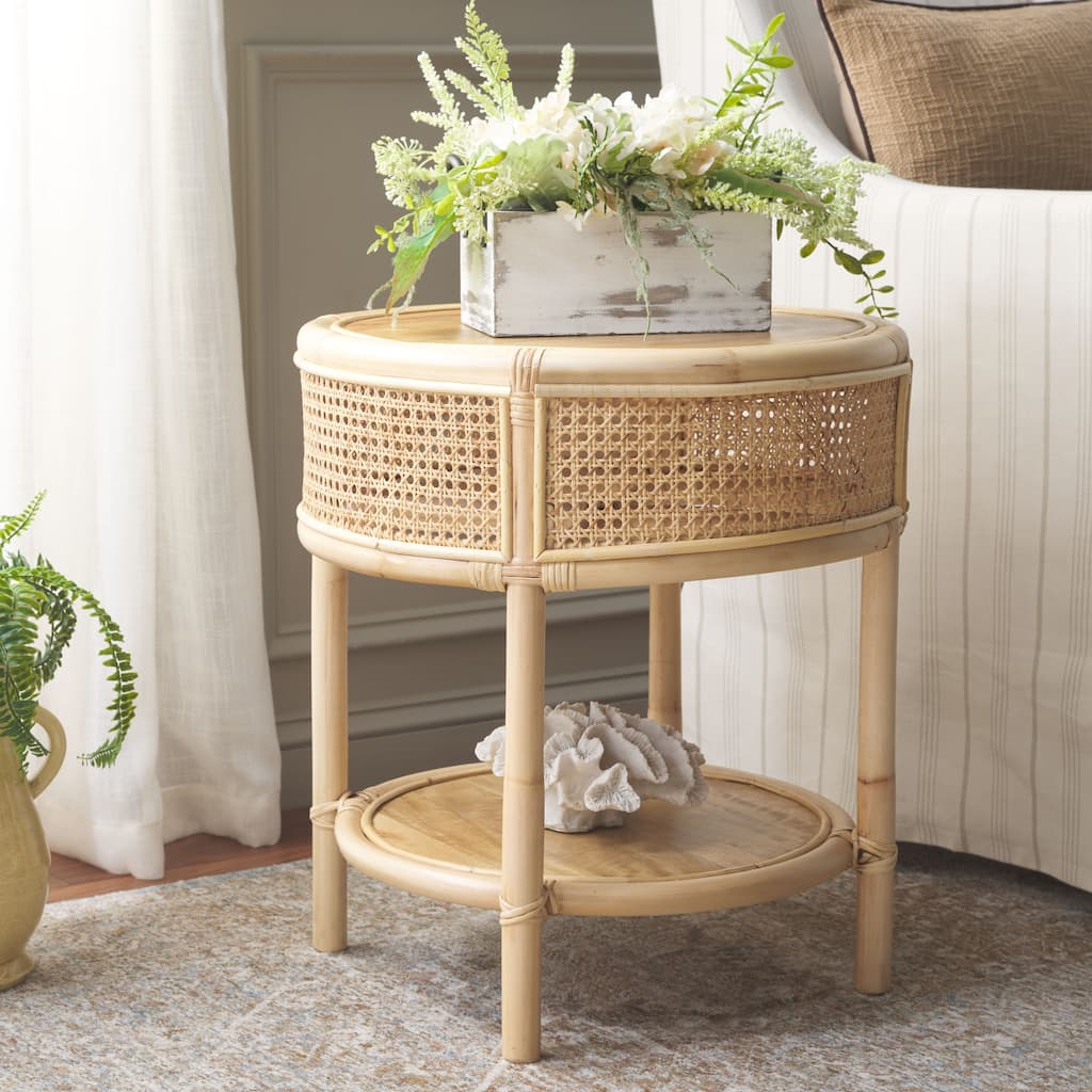 SAFAVIEH Arvid Solid Wood 1-Shelf Round Accent Table (Fully Assembled) - 20"W x 20"D x 22"H