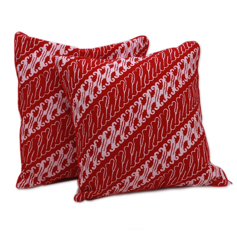 Novica Handmade Crimson Parang Batik Cotton Cushion Covers (Pair)