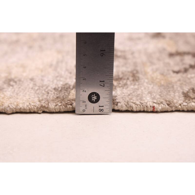 ECARPETGALLERY Hand-knotted Legacy Grey Silk Rug - 6'7 x 9'7