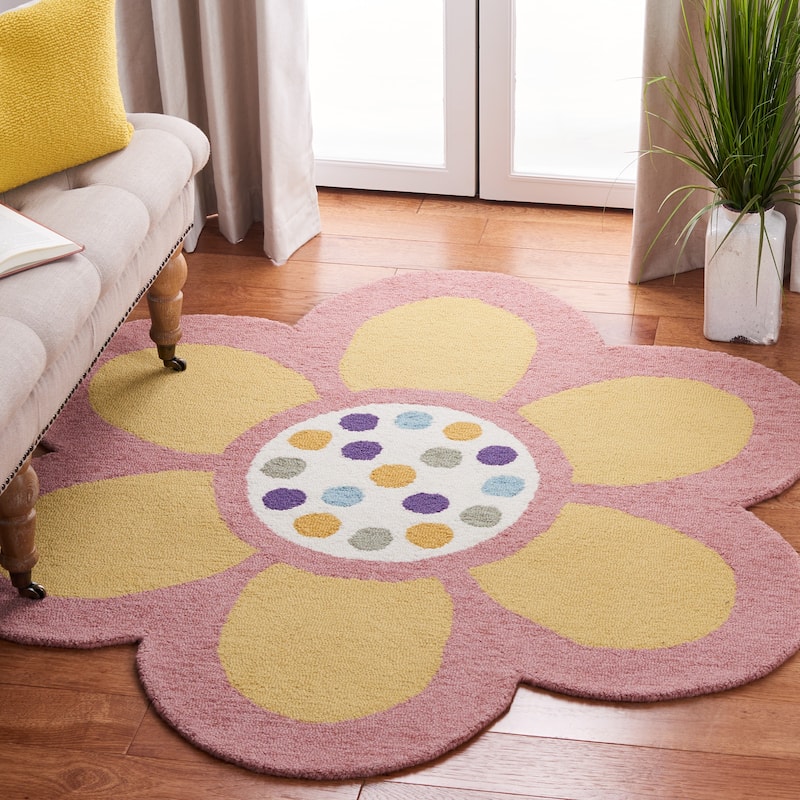 SAFAVIEH Handmade Novelty Keila Flower Wool Rug - 5' Round - Pink/Yellow