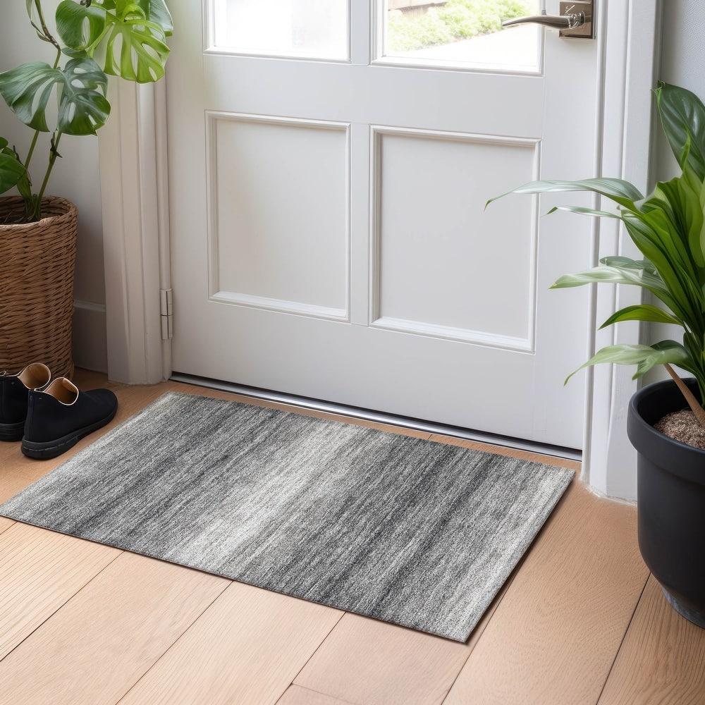 Machine Washable Indoor/ Outdoor Ombre Stripe Chantille Rug