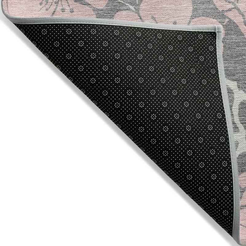 HomeRoots Floral Transitional Rectangle Outdoor Rug