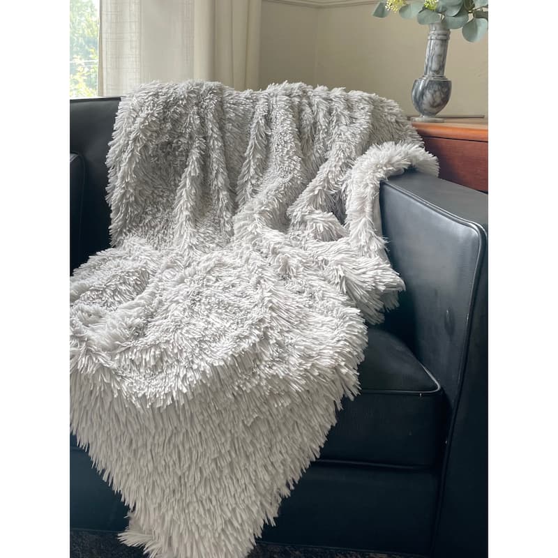 Laurel & Mayfair Grey Shaggy Faux Fur Throw, 50x60"