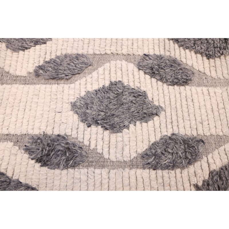 ECARPETGALLERY Hand-knotted Tangier Cream Wool Rug - 5'0 x 7'10
