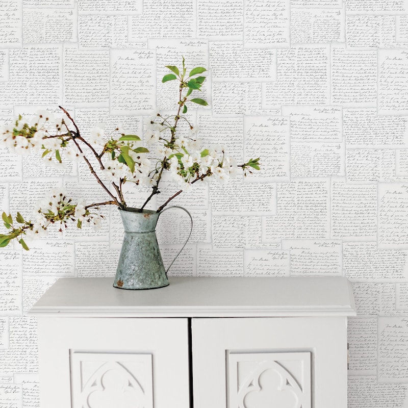 Galerie Wallcoverings Nostalgie Collection Family Letters Non-woven Matte Wallpaper Roll