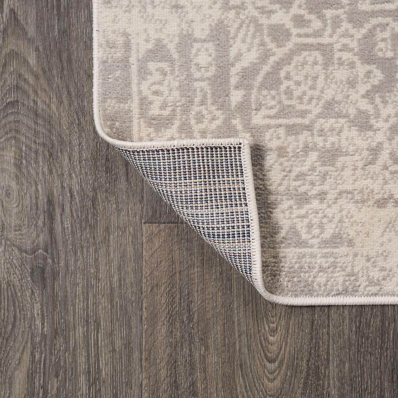 JONATHAN Y Rosalia Ornate Medallion Modern Area Rug