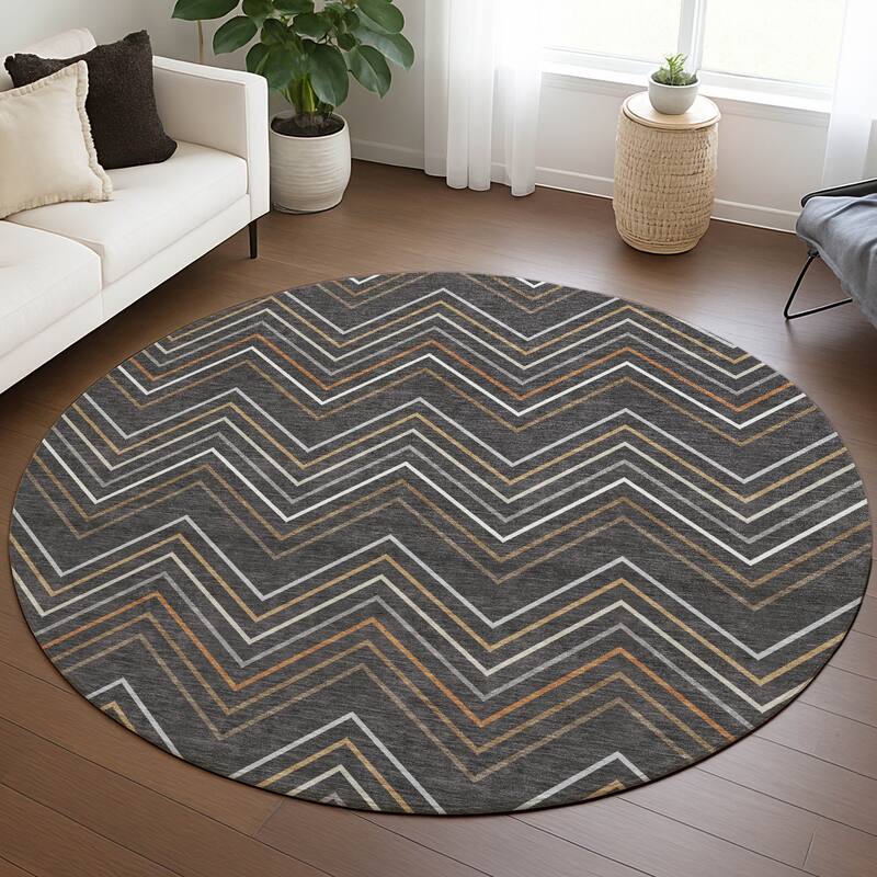 Machine Washable Indoor/ Outdoor Modern Chevron Chantille Rug