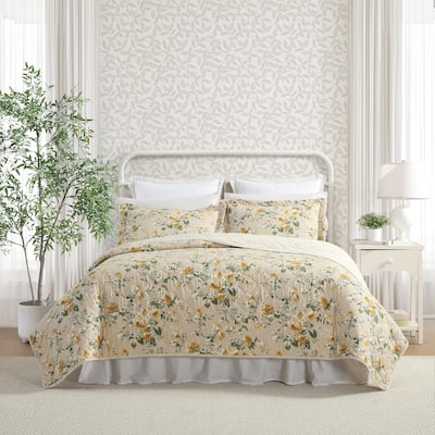 Laura Ashley Roses Cotton Reversible Gold Quilt Set