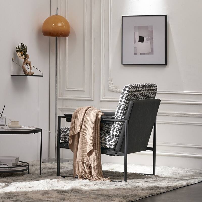 Modern Single Iron Frame Leisure Chair