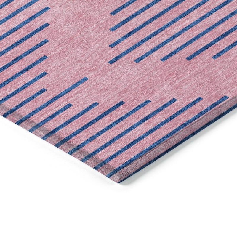 Machine Washable Indoor/ Outdoor Contemporary Geo Chantille Rug