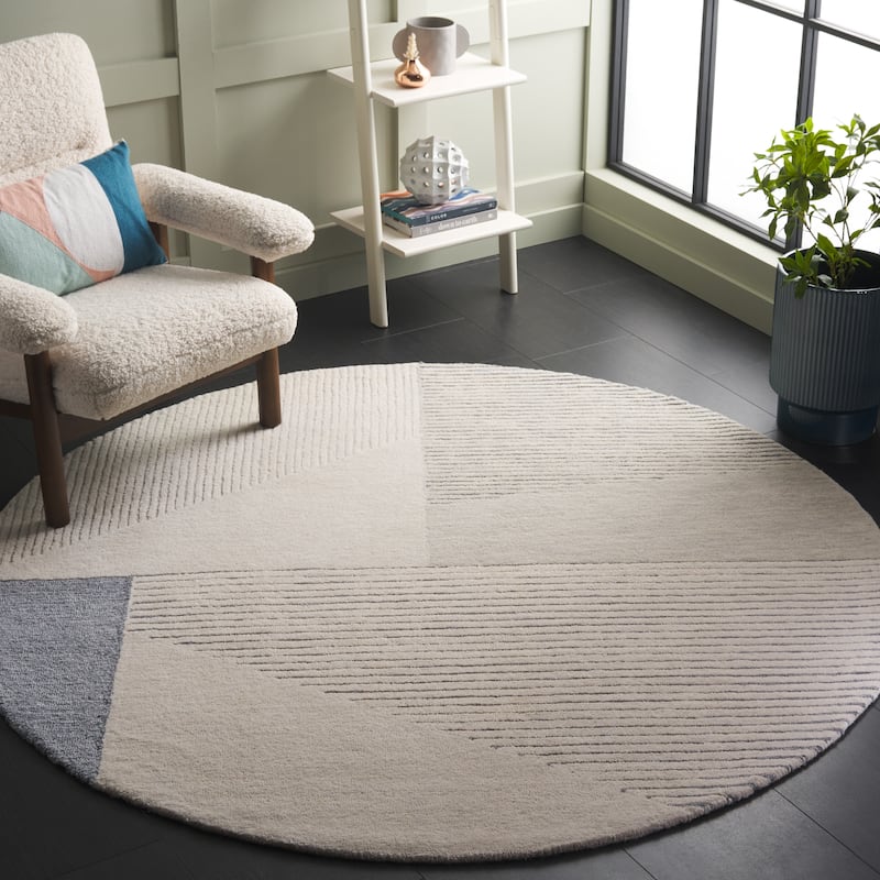SAFAVIEH Handmade Ebony Makvala Contemporary Wool Rug - 5' Round - Beige/Grey