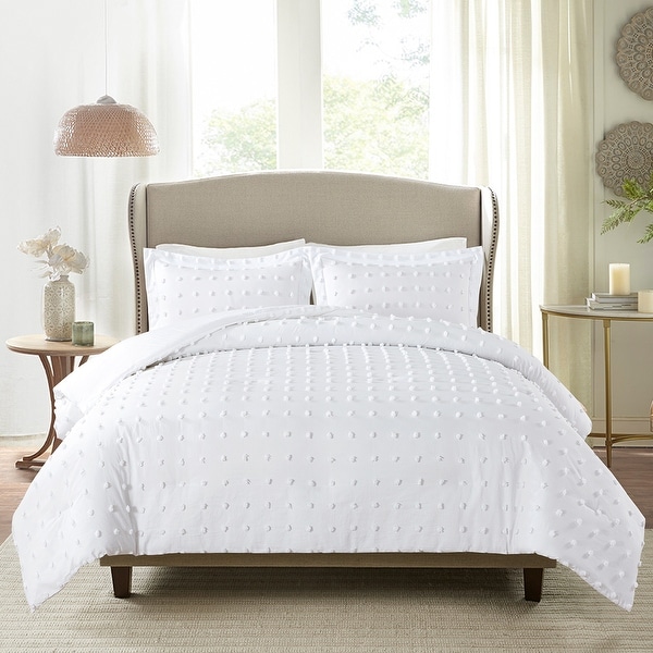 White pom outlet pom bedding