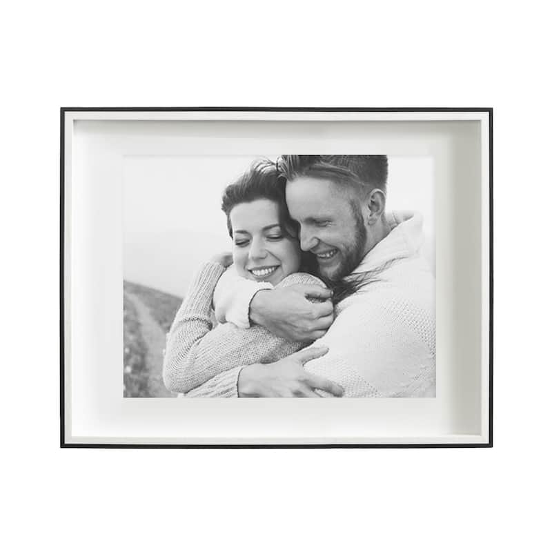 Kate and Laurel Gibson Wall Photo Frame Set