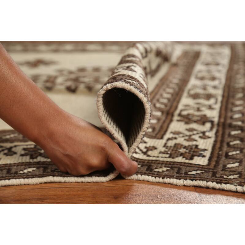 Hand Knotted Oriental 100% Wool Carpet Traditional Geometric Beige & Ivories Balouch Area Rug - 5' 9'' X 3' 7''
