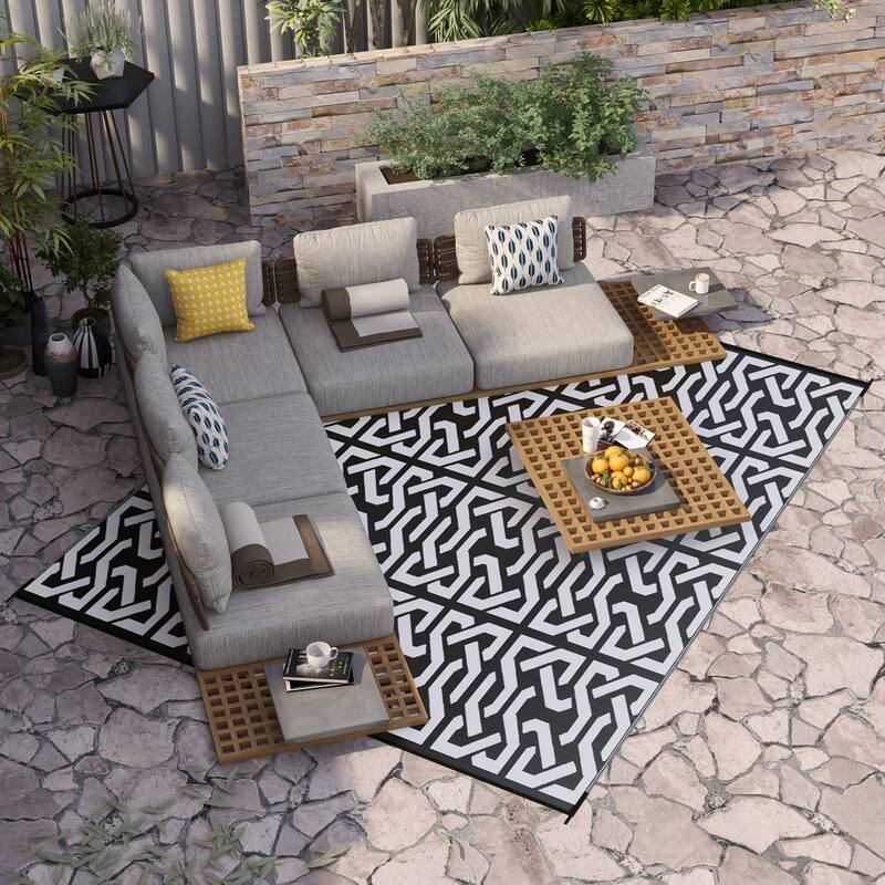 8' x 10' Outdoor Reversible Waterproof Straw Floor Mat with Carry Bag - 8' x 10'
