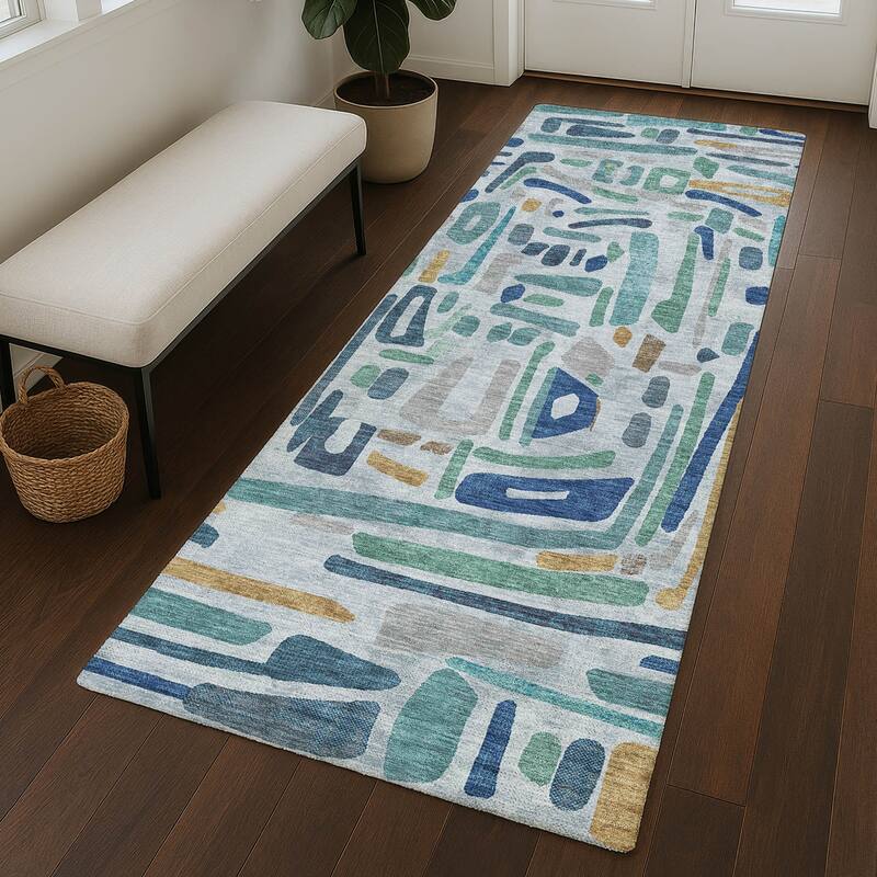 Machine Washable Indoor/ Outdoor Global Geo Chantille Rug