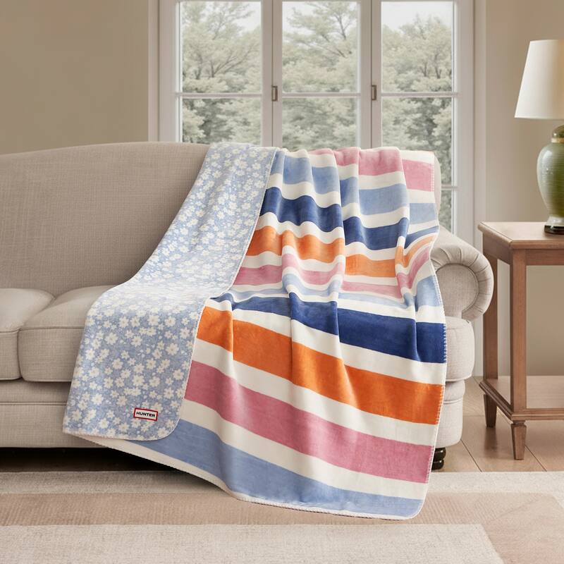 Hunter Reversible Plaid Plush Throw Blankets - 50" x 70" - Blue Horizon