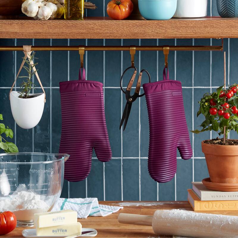 KitchenAid Ribbed Soft Silicone Oven Mitt 2-Pack Set, 7.5"x13"