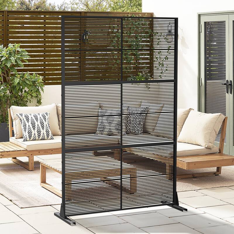Dovelina 6ft.Outdoor Freestanding Metal Privacy Screen Decorative Garden Fence - 72"x47"
