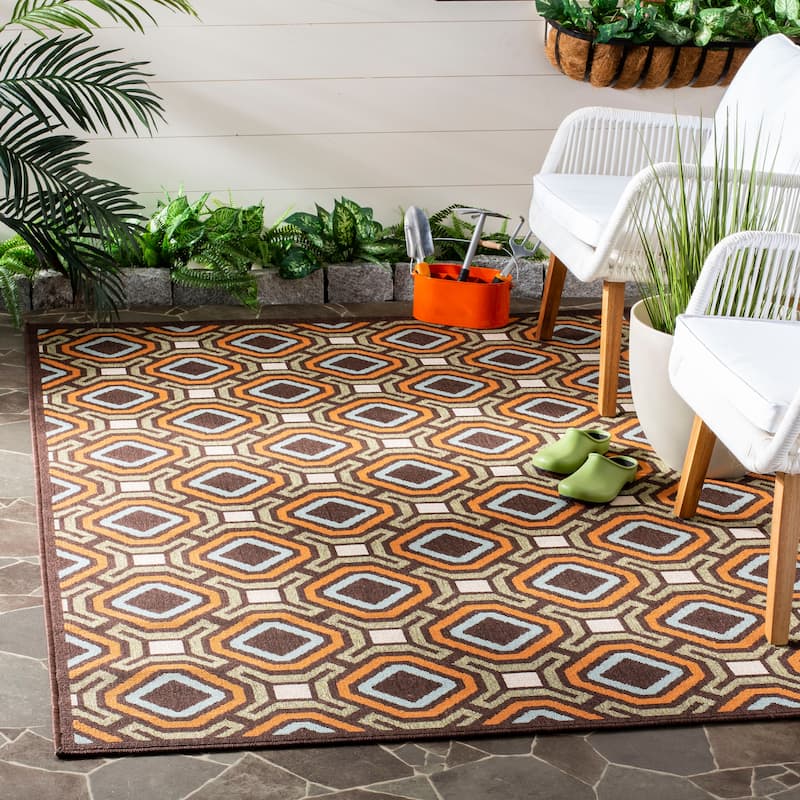 SAFAVIEH Veranda Marjetka Indoor/ Outdoor Waterproof Patio Backyard Rug