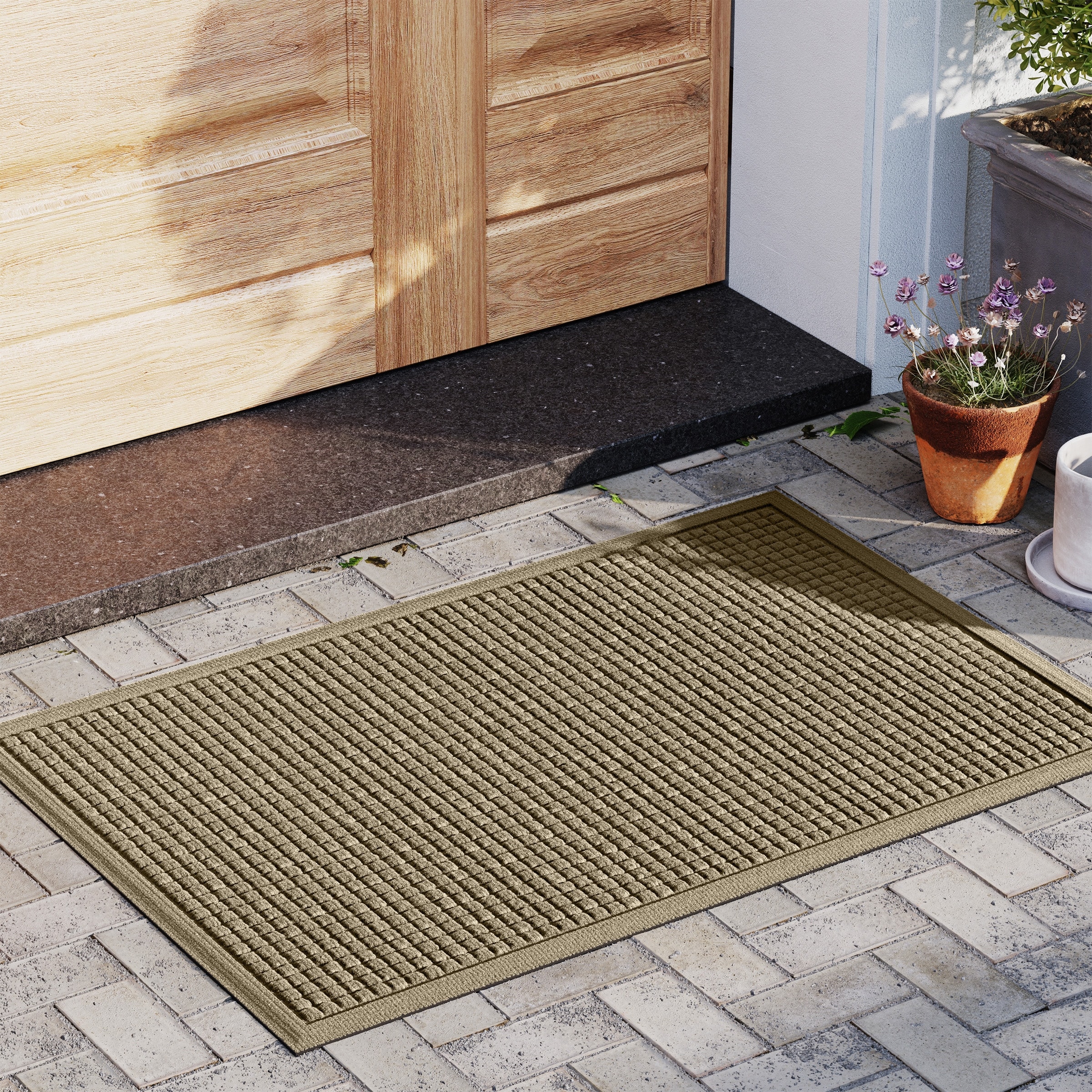 Ellipse Indoor Outdoor WaterHog Estates Doormat