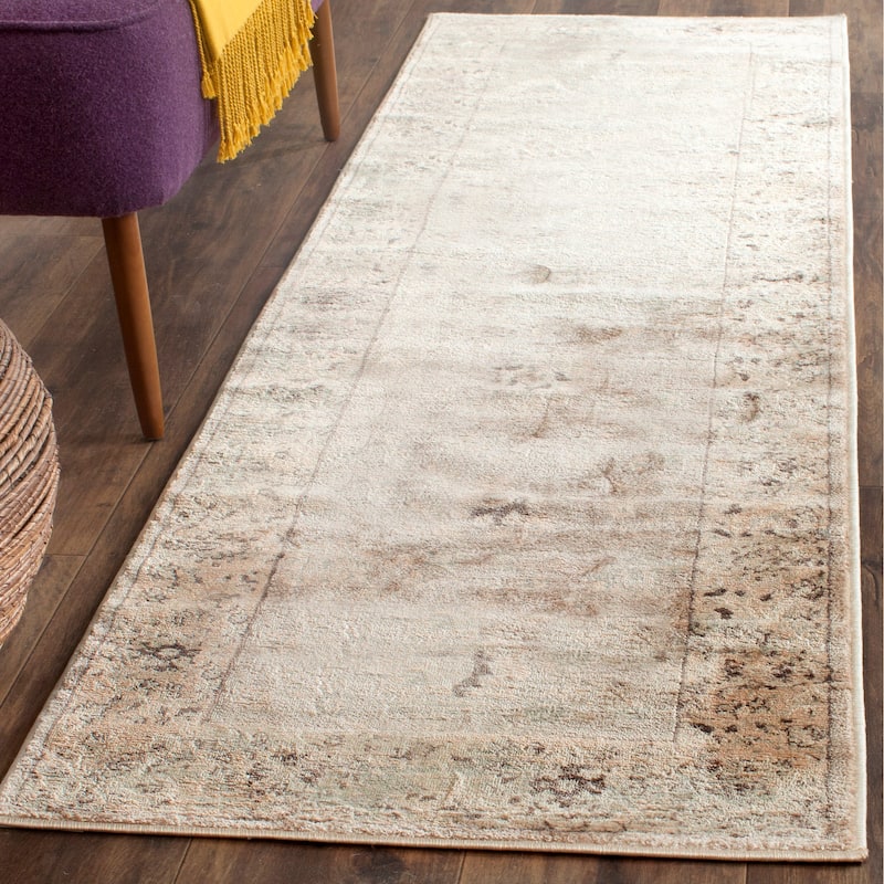 SAFAVIEH Vintage Distressed Boho Elma Oriental Rug