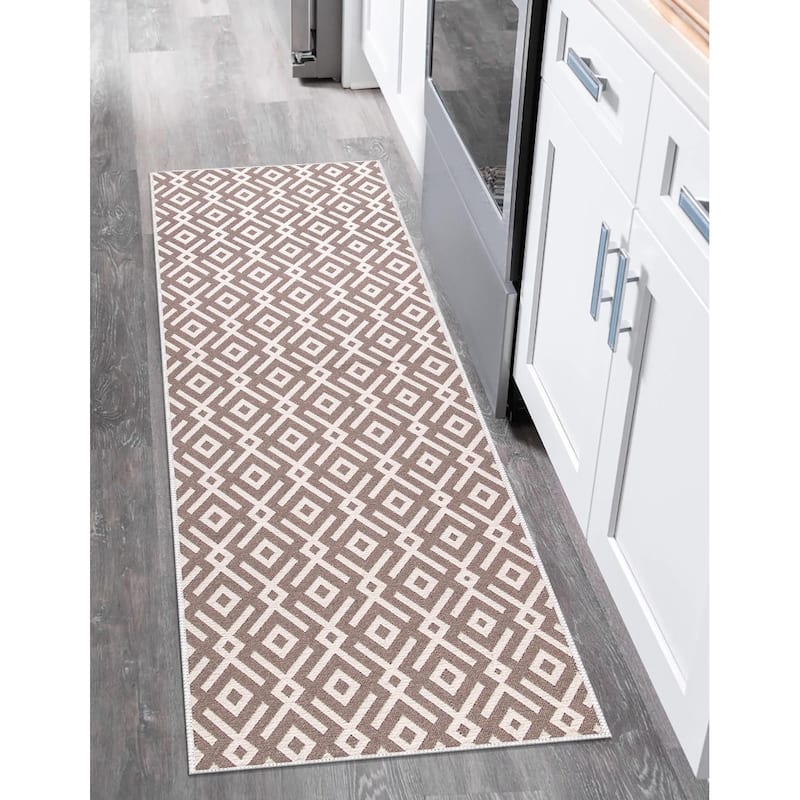 SussexHome Non-skid Ultra-thin Blended Runner Rug - 20" x 59" - Geometric Brown