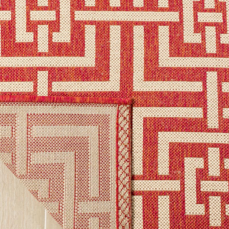 SAFAVIEH Linden Darla Indoor/ Outdoor Waterproof Patio Backyard Rug