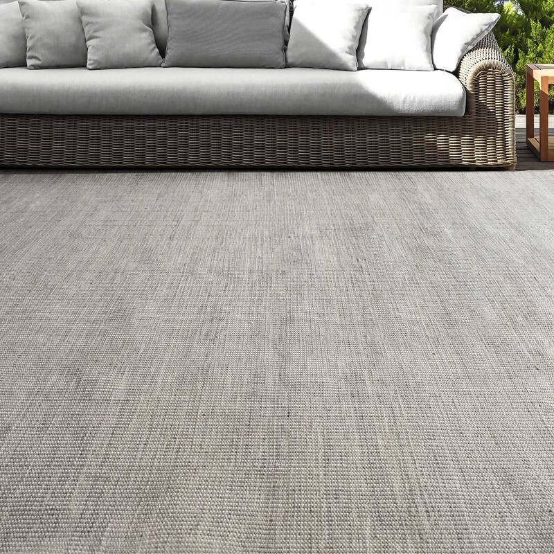 Uttermost Scranto Gray Indoor-Outdoor Rug