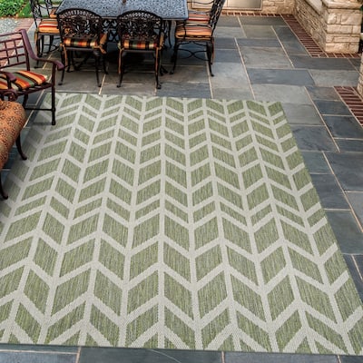 Dream Decor Rugs Pergola Arrowhead Sage Green Indoor Outdoor Area Rug