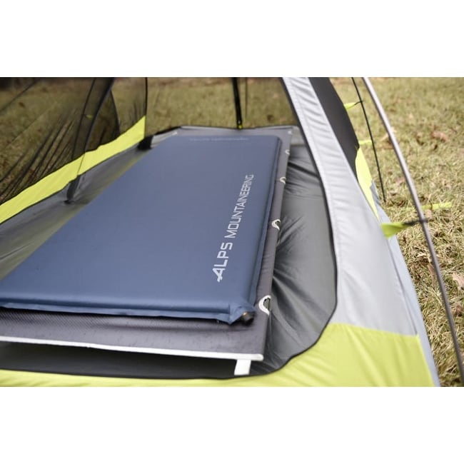 Alps Mountaineering Lightweight Series Air Pad (Regular) Bed