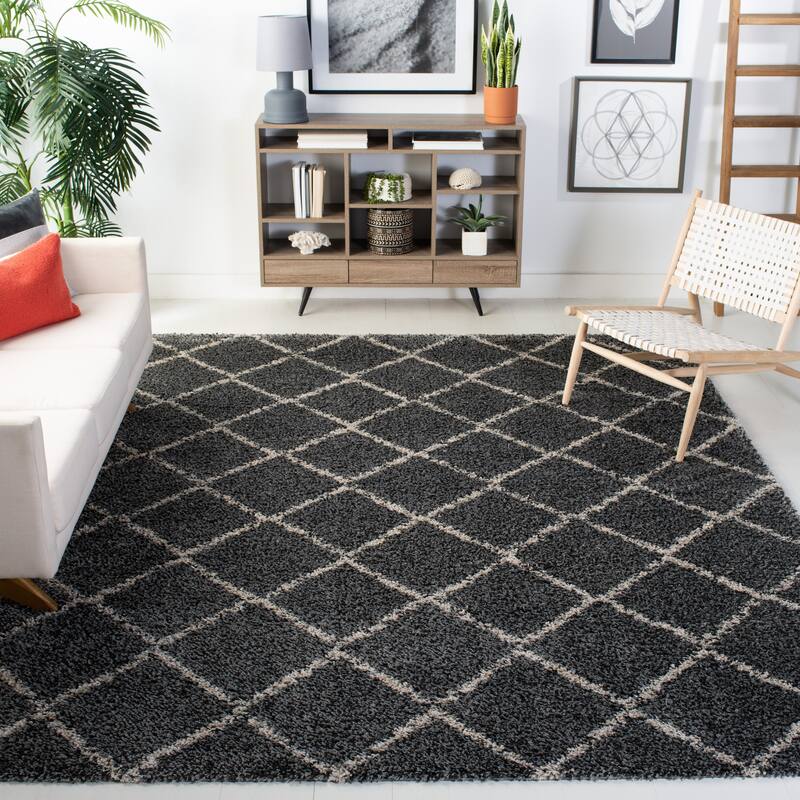 SAFAVIEH Arizona Shag Michiko 1.2-inch Thick Rug - 8' x 10' - Anthracite/Beige