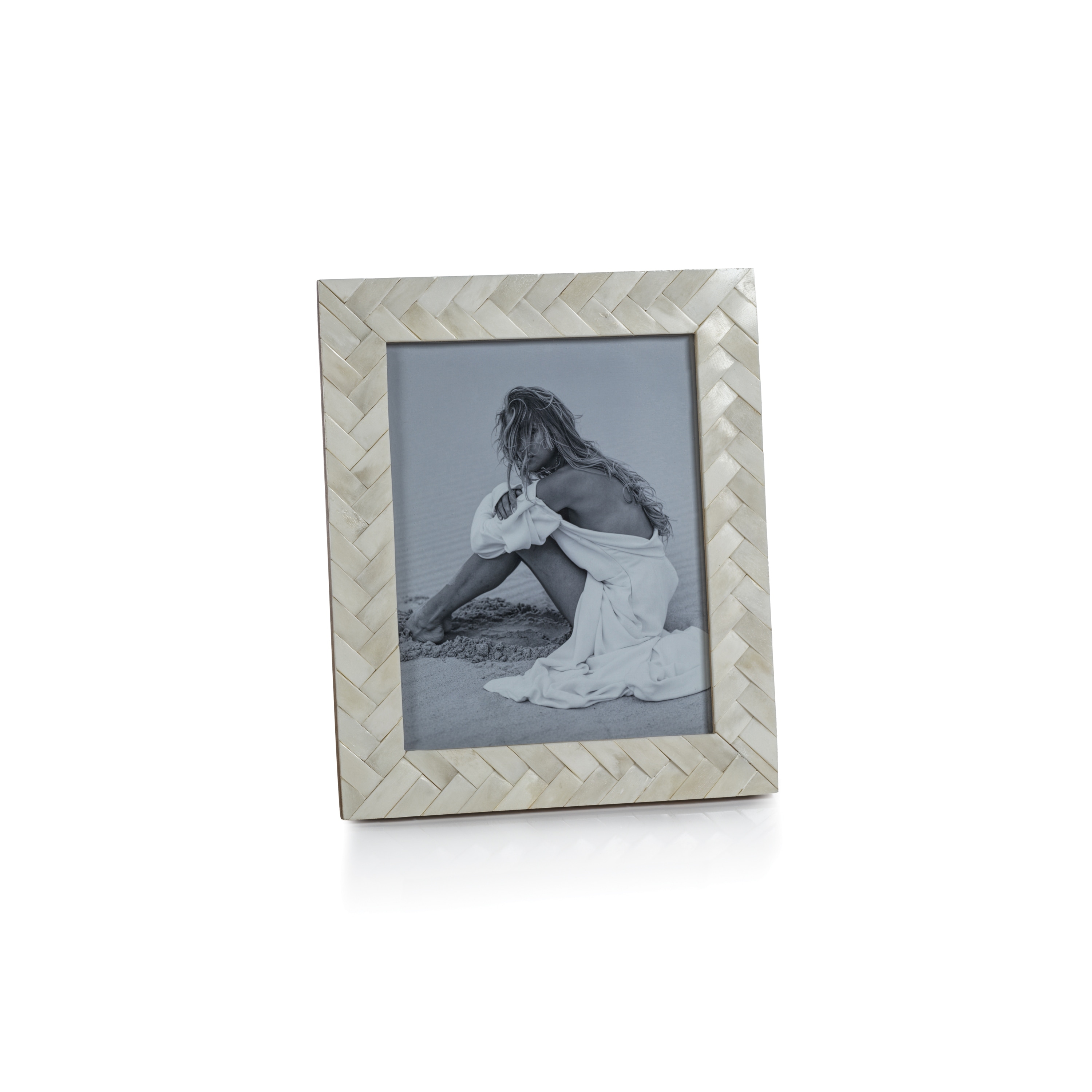 Bengkulu Bone Braided Photo Frame
