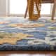 SAFAVIEH Handmade Blossom Nelia Modern Floral Wool Rug