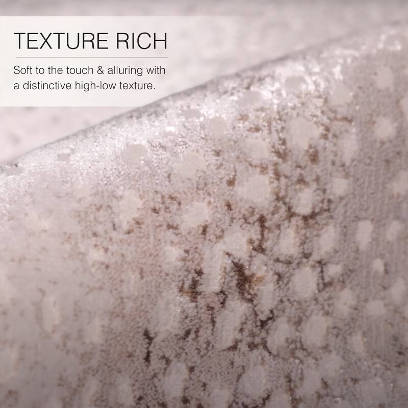 Silver Orchid Axis Animal Print Spotted Area Rug