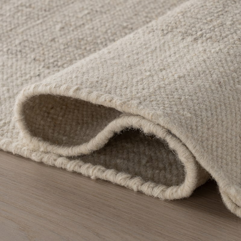 Nuloom Ravielle Hand Woven Wool Area Rug