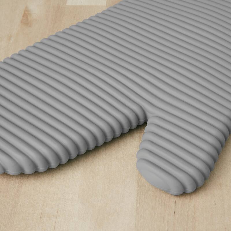 KitchenAid Ribbed Soft Silicone Oven Mitt 2-Pack Set, 7.5"x13"