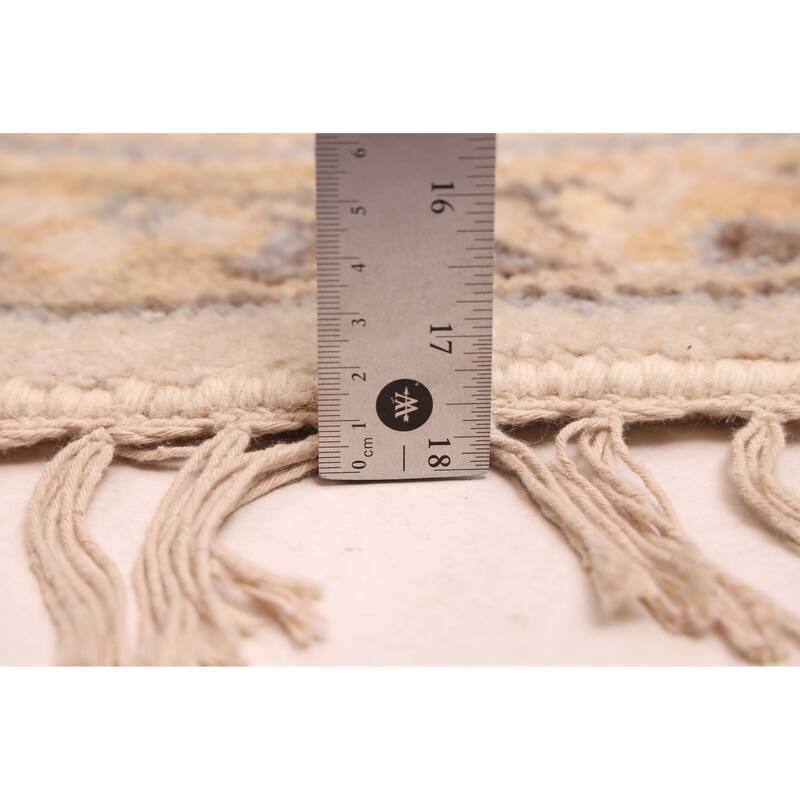 ECARPETGALLERY Hand-knotted Royal Oushak Ivory Wool Rug - 7'10 x 8'0