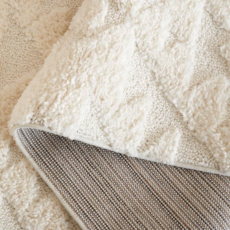 SAFAVIEH Moroccan Tassel Shag Kobi 2-inch Thick Rug