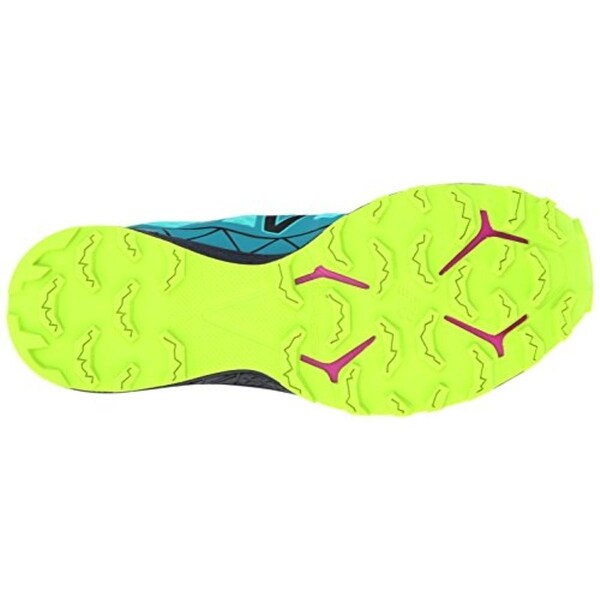 new balance hydro hesion
