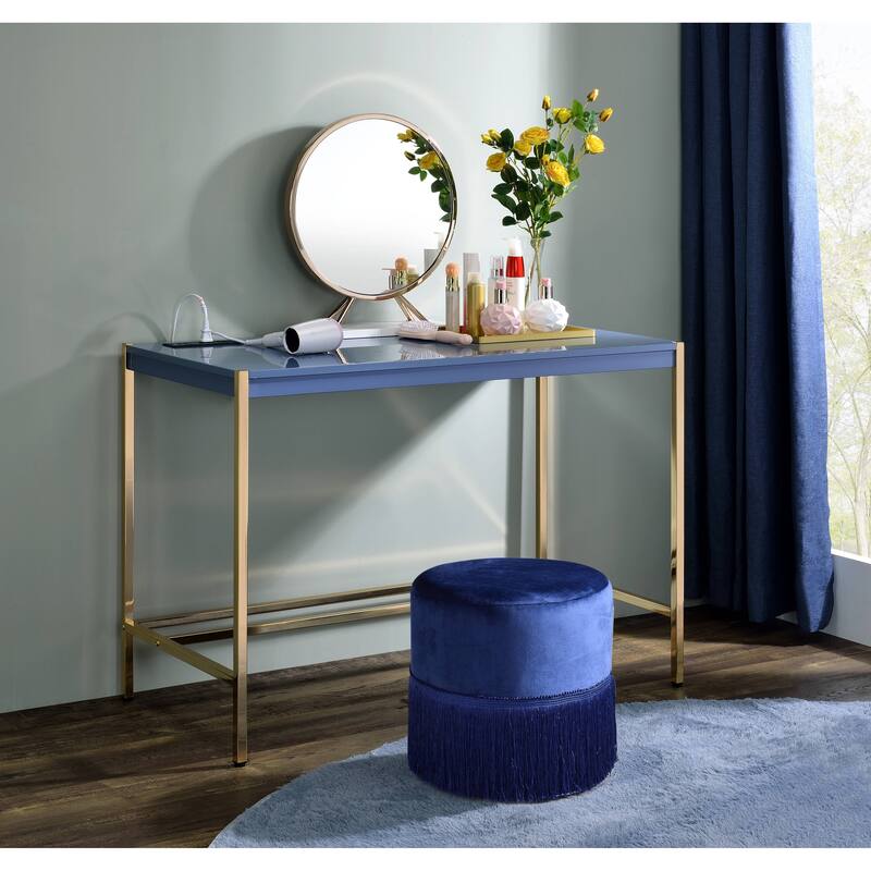 Modern Writing Desk with USB and Durable Construction for Efficient Work