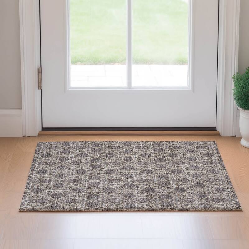 Premium Washable Super Soft Floral Borderless Mayfield Rug - Ivory - 1' 8" x 2' 6"