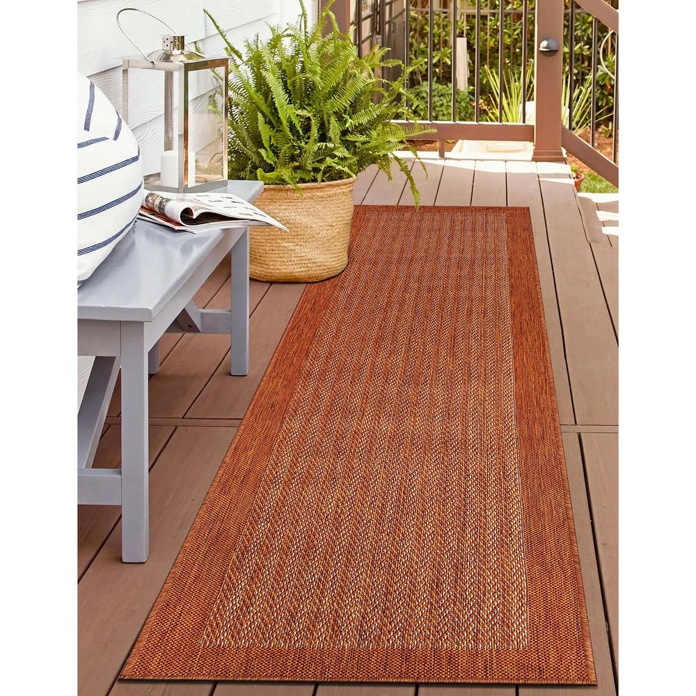 World Rug Gallery Contemporary Bordered Reversible Indoor / Outdoor Area Rug