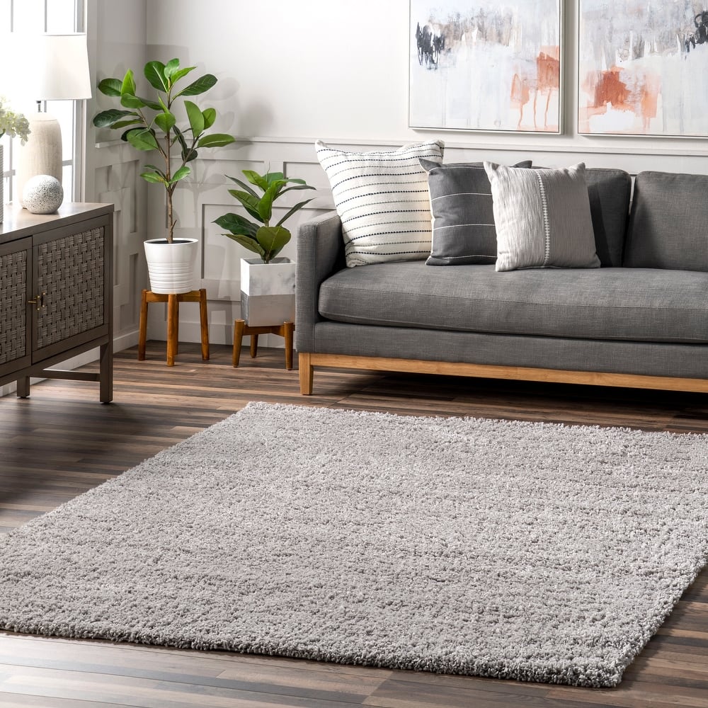Nuloom Scarlett Modern Plush Shag Area Rug