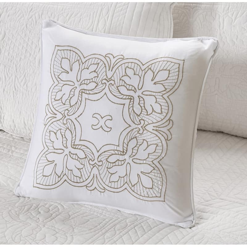 Madison Park Venice 6 Piece Scalloped Edge Daybed Cover Set